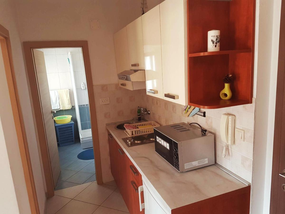Apartmani Roic Stari Grad  Exterior foto